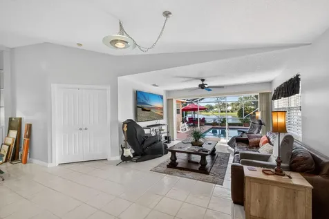 4153 Royal Oak Drive Palm Beach Gardens FL 33410