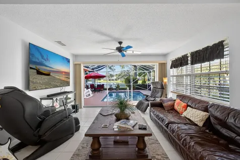 4153 Royal Oak Drive Palm Beach Gardens FL 33410