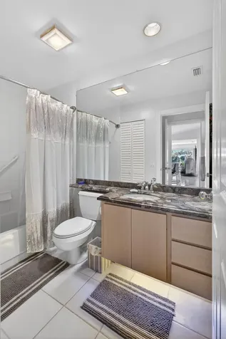 4153 Royal Oak Drive Palm Beach Gardens FL 33410