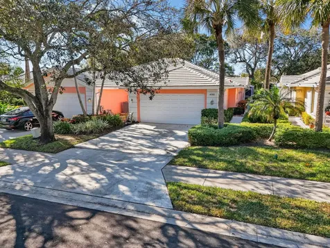 4153 Royal Oak Drive Palm Beach Gardens FL 33410