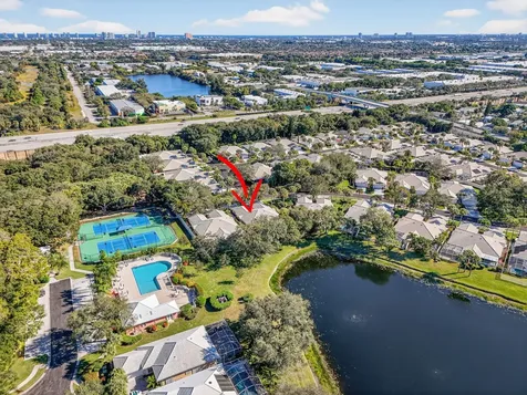 4153 Royal Oak Drive Palm Beach Gardens FL 33410
