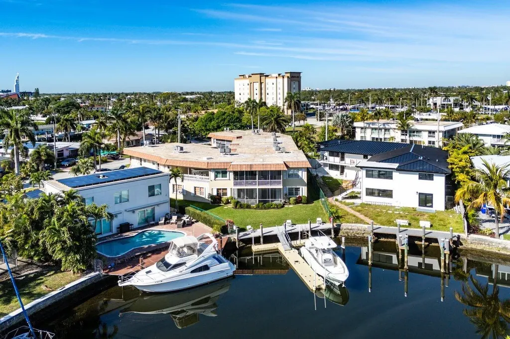 2201 Se 9th Street Pompano Beach FL 33062