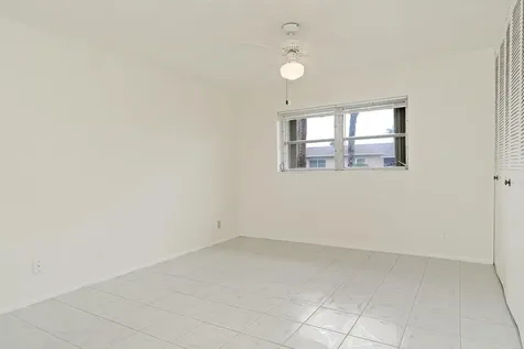 2557 Dudley Drive West Palm Beach FL 33415