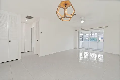 2557 Dudley Drive West Palm Beach FL 33415