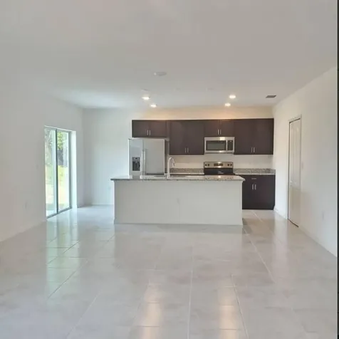 971 SW Nichols Terrace Port Saint Lucie FL 34953