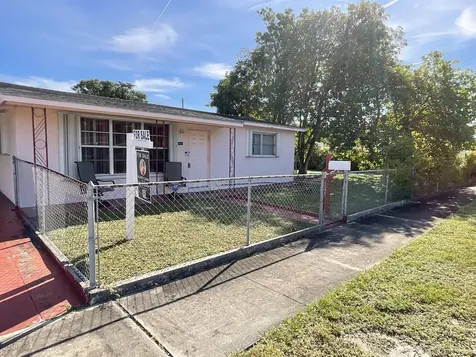 2100 Mercer Avenue West Palm Beach FL 33401