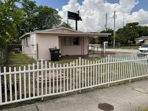 2100 Mercer Avenue West Palm Beach FL 33401