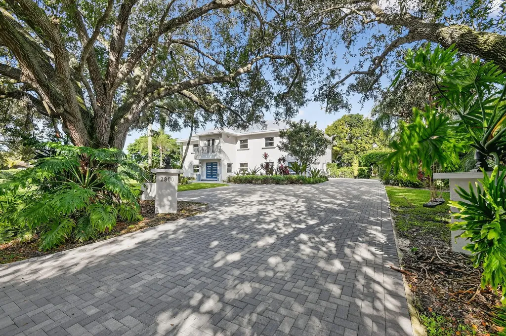 2900 Greenbriar Boulevard Wellington FL 33414