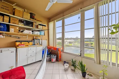 3405 Nw 48 Avenue Lauderdale Lakes FL 33319
