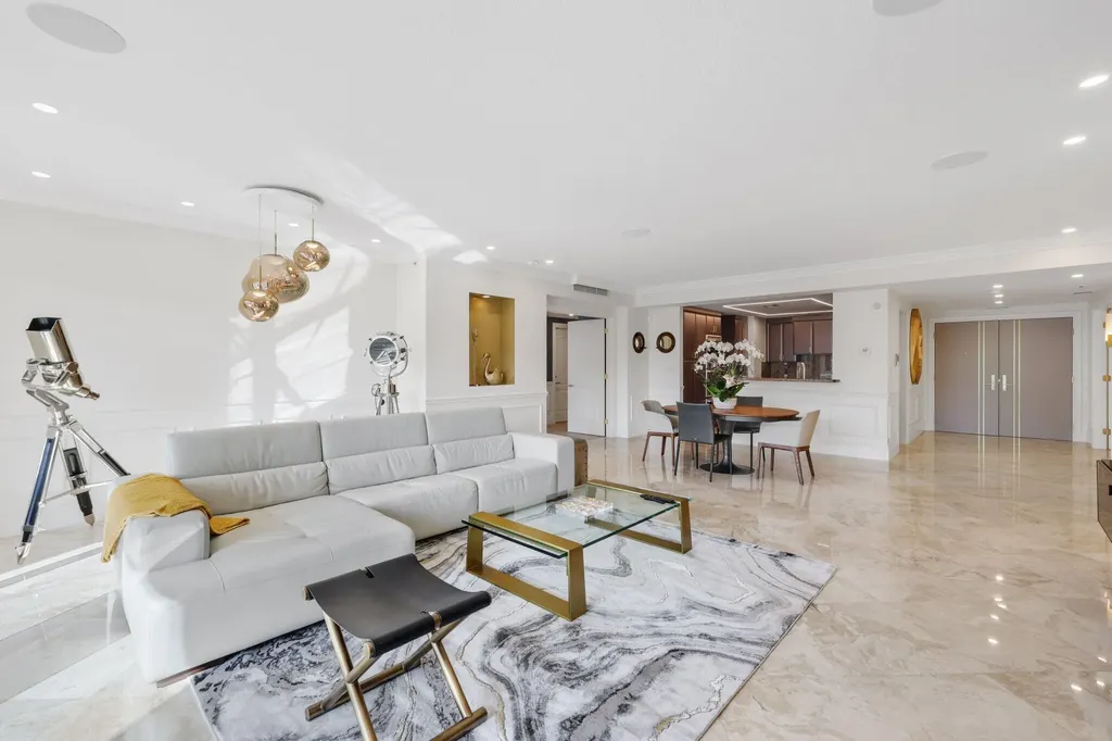 200 E Palmetto Park Road Boca Raton FL 33432