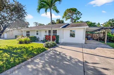 4896 Neros Circle Lake Worth FL 33463