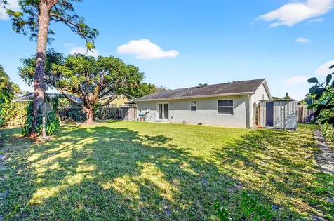 4896 Neros Circle Lake Worth FL 33463