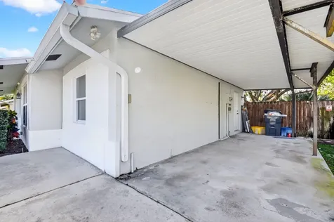 4896 Neros Circle Lake Worth FL 33463