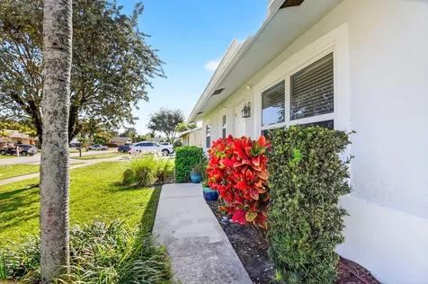 4896 Neros Circle Lake Worth FL 33463