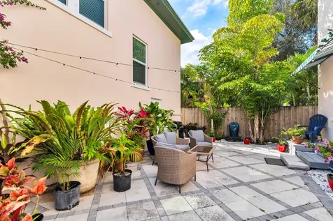 1701 S Olive Avenue West Palm Beach FL 33401