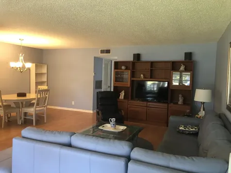 912 S South Drive Delray Beach FL 33445