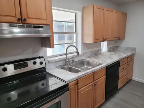 408 E Coconut Avenue Port Saint Lucie FL 34952