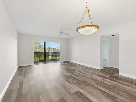 14310 Strathmore Lane Delray Beach FL 33446