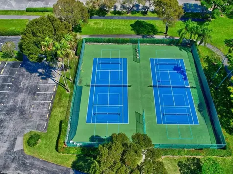 14310 Strathmore Lane Delray Beach FL 33446