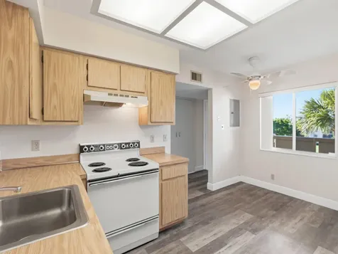 14310 Strathmore Lane Delray Beach FL 33446