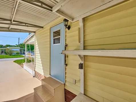 8217 Se Swan Avenue Hobe Sound FL 33455