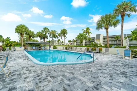 6858 Fountains Circle Lake Worth FL 33467