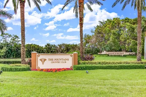 6858 Fountains Circle Lake Worth FL 33467