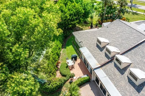 6858 Fountains Circle Lake Worth FL 33467