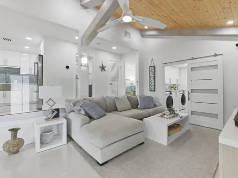 2210 NE 3rd Avenue Avenue Delray Beach FL 33444