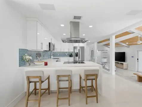 2210 NE 3rd Avenue Avenue Delray Beach FL 33444