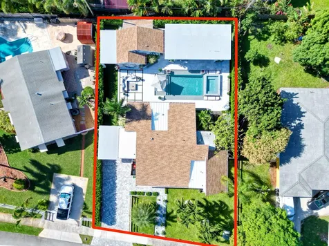 2210 NE 3rd Avenue Avenue Delray Beach FL 33444