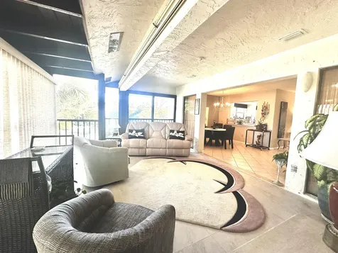 25 Pelican Pointe Drive Delray Beach FL 33483
