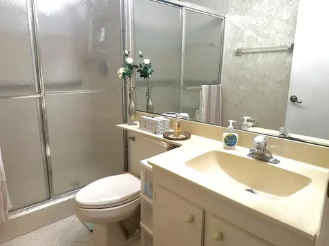 25 Pelican Pointe Drive Delray Beach FL 33483