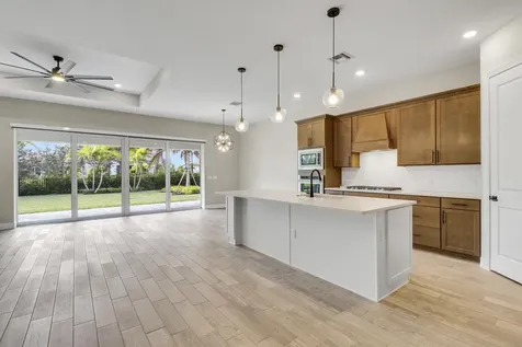 10901 Stellar Circle Palm Beach Gardens FL 33412