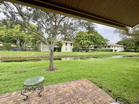 4670 Rosewood Tree Court Boynton Beach FL 33436