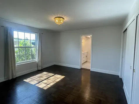 360 Alhambra Place West Palm Beach FL 33405