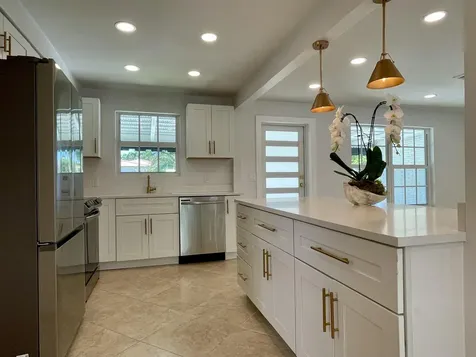360 Alhambra Place West Palm Beach FL 33405