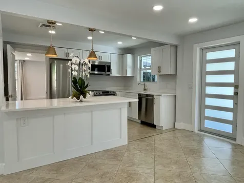 360 Alhambra Place West Palm Beach FL 33405