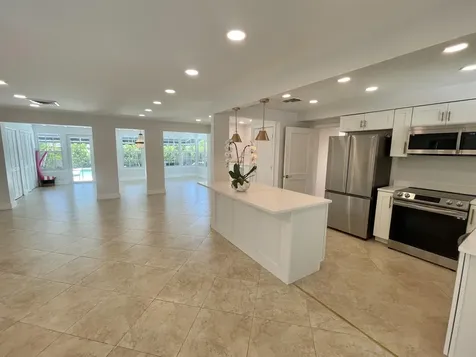 360 Alhambra Place West Palm Beach FL 33405