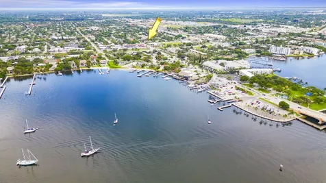 301 W Ocean Avenue Lantana FL 33462