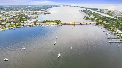 301 W Ocean Avenue Lantana FL 33462