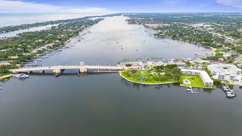 301 W Ocean Avenue Lantana FL 33462