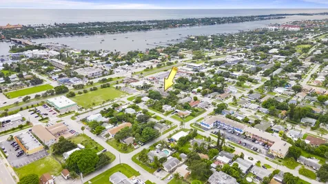 301 W Ocean Avenue Lantana FL 33462
