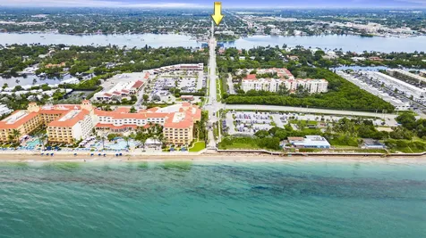 301 W Ocean Avenue Lantana FL 33462