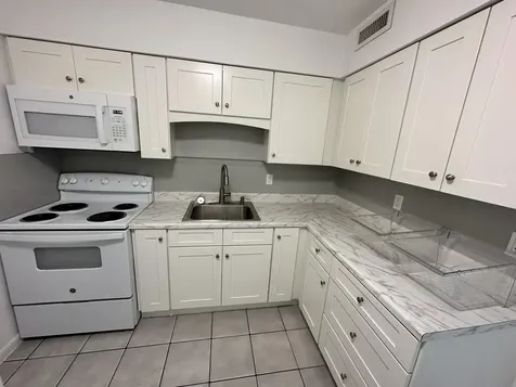 301 W Ocean Avenue Lantana FL 33462