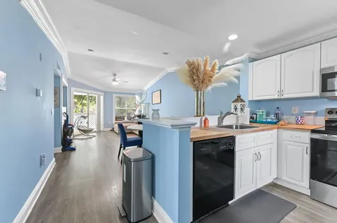 4847 Via Palm Lakes West Palm Beach FL 33417