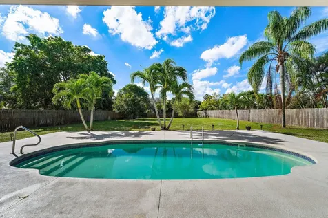 208 Las Palmas Street Royal Palm Beach FL 33411
