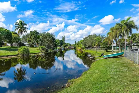 208 Las Palmas Street Royal Palm Beach FL 33411