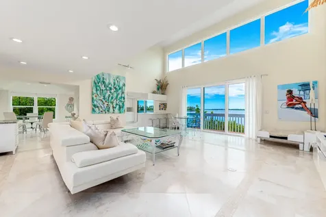 1470 SE Macarthur Boulevard Stuart FL 34996