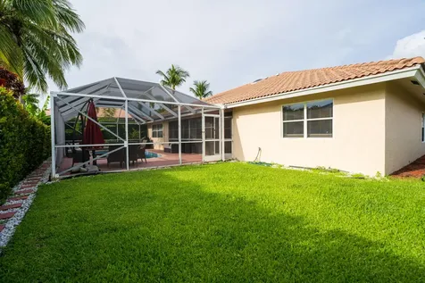 165 Cypress Trace Royal Palm Beach FL 33411